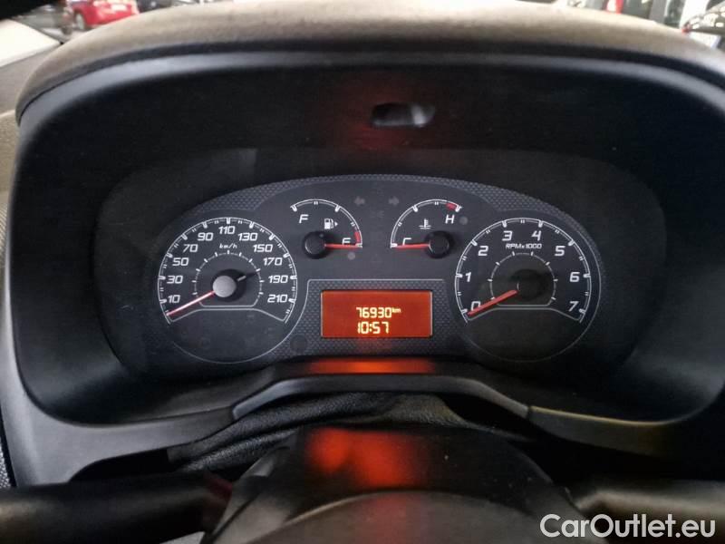 Fiat  Fiorino FIAT  / 2016 / 4P / VETT. FURGONATA 1.3 MULTIJET 95 CV E6D-TEMP SX #4