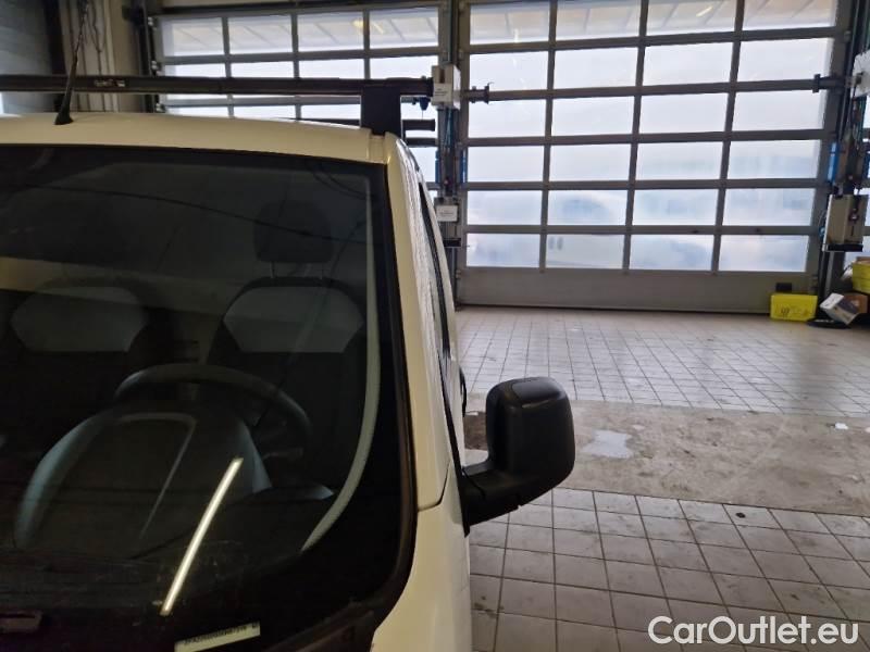 Fiat  Fiorino FIAT  / 2016 / 4P / VETT. FURGONATA 1.3 MULTIJET 95 CV E6D-TEMP SX #32