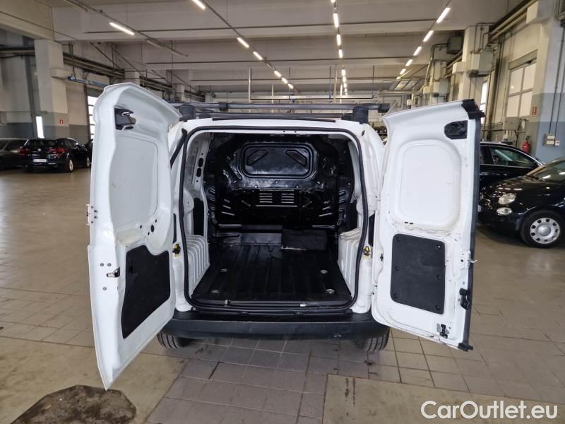 Fiat  Fiorino FIAT  / 2016 / 4P / VETT. FURGONATA 1.3 MULTIJET 95 CV E6D-TEMP SX #5
