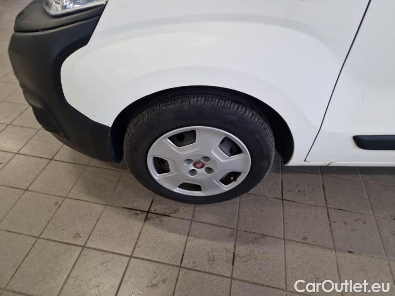 Fiat  Fiorino FIAT  / 2016 / 4P / VETT. FURGONATA 1.3 MULTIJET 95 CV E6D-TEMP SX #18