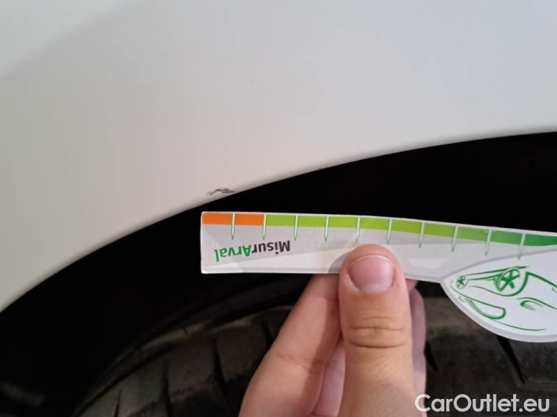 Fiat  Fiorino FIAT  / 2016 / 4P / VETT. FURGONATA 1.3 MULTIJET 95 CV E6D-TEMP SX #100