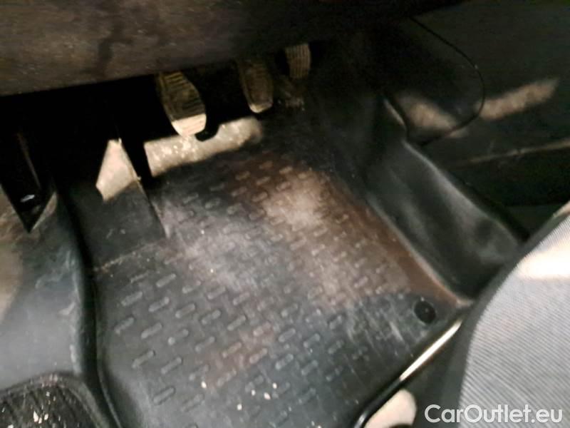 Fiat  Fiorino FIAT  / 2016 / 4P / VETT. FURGONATA 1.3 MULTIJET 95 CV E6D-TEMP SX #124