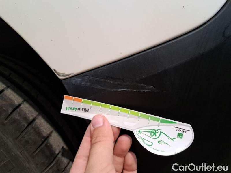 Fiat  Fiorino FIAT  / 2016 / 4P / VETT. FURGONATA 1.3 MULTIJET 95 CV E6D-TEMP SX #83