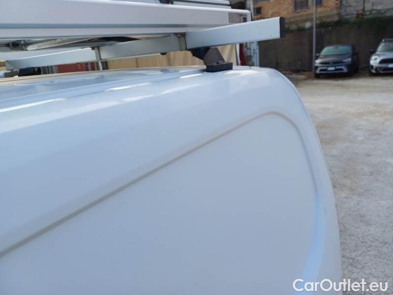 Peugeot  Partner PEUGEOT  / 2018 / 4P / VETT. FURGONATA L1 BLUEHDI 100CV PREMIUM #96