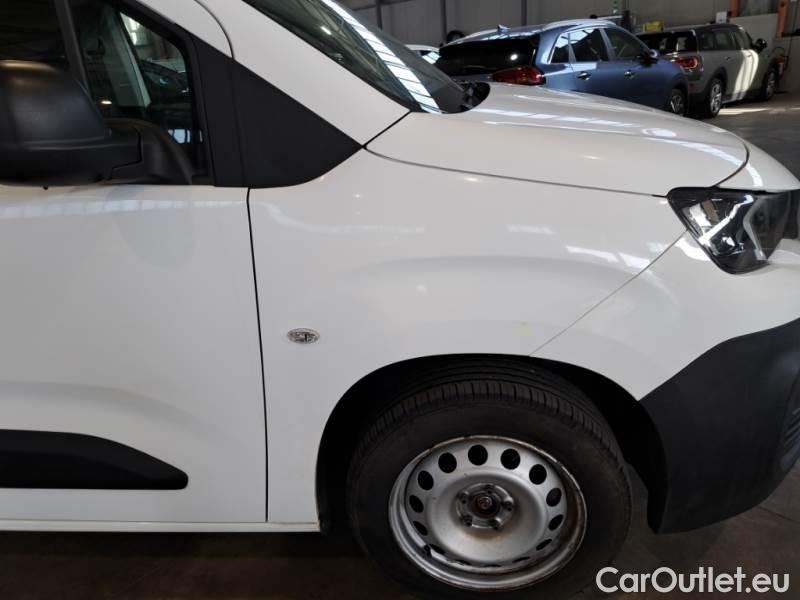Peugeot  Partner PEUGEOT  / 2018 / 4P / VETT. FURGONATA L2 BLUEHDI 100CV PREMIUM #40