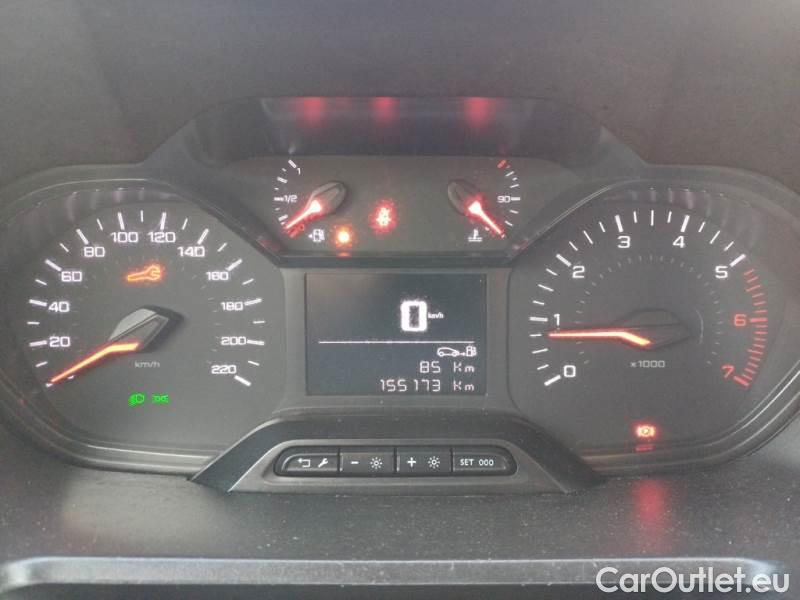 Peugeot  Partner PEUGEOT  / 2018 / 4P / VETT. FURGONATA L1 BLUEHDI 100CV PREMIUM #4