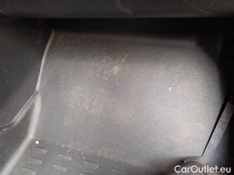 Peugeot  Partner PEUGEOT  / 2018 / 4P / VETT. FURGONATA L1 BLUEHDI 100CV PREMIUM #152