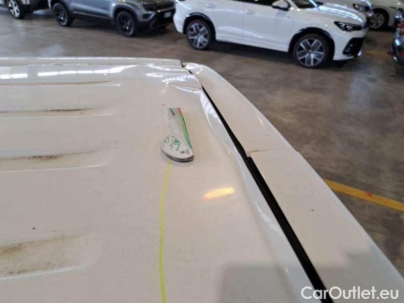 Peugeot  Partner PEUGEOT  / 2018 / 4P / VETT. FURGONATA L2 BLUEHDI 100CV PREMIUM #23