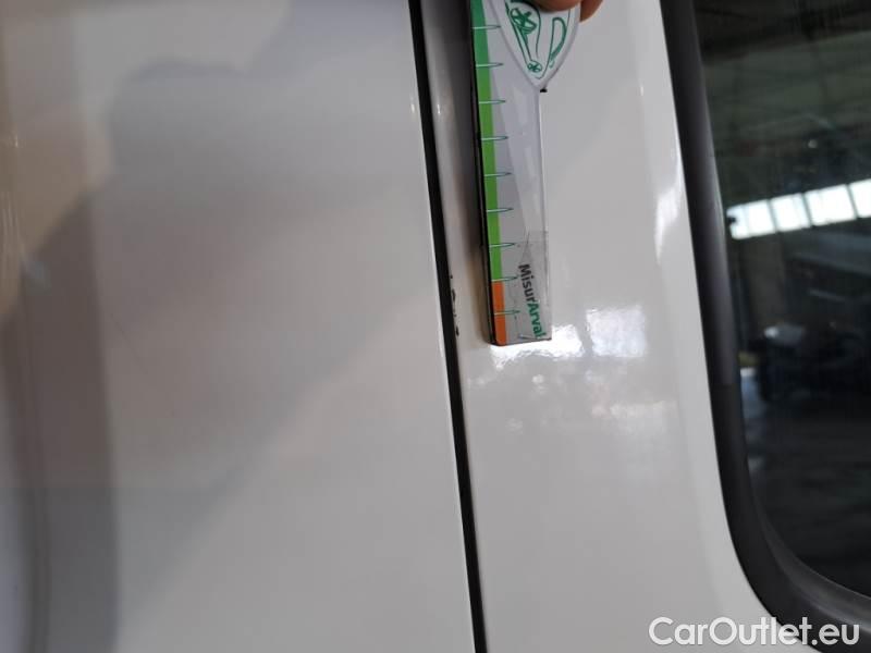 Peugeot  Partner PEUGEOT  / 2018 / 4P / VETT. FURGONATA L2 BLUEHDI 100CV PREMIUM #46