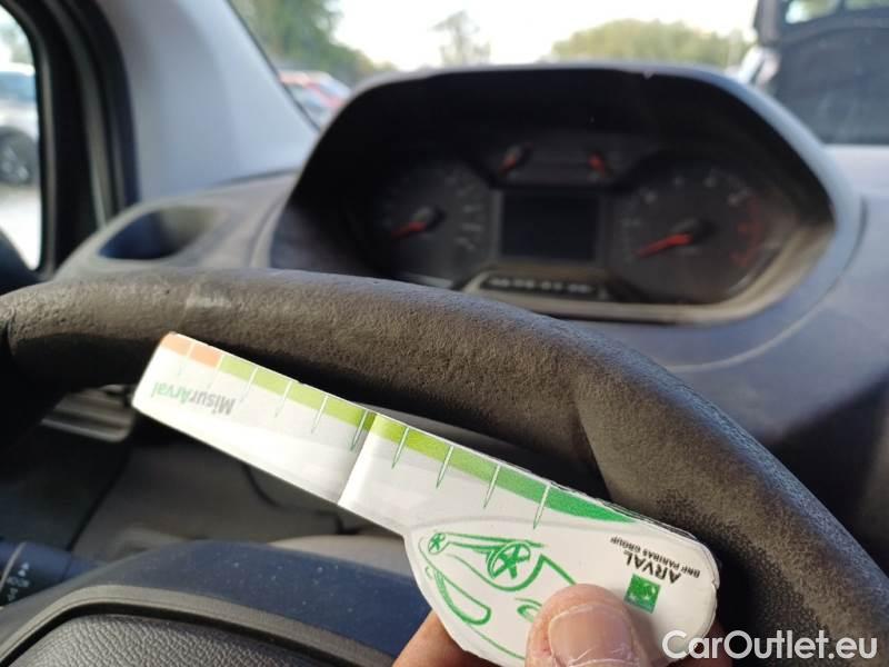 Peugeot  Partner PEUGEOT  / 2018 / 4P / VETT. FURGONATA L1 BLUEHDI 100CV PREMIUM #129