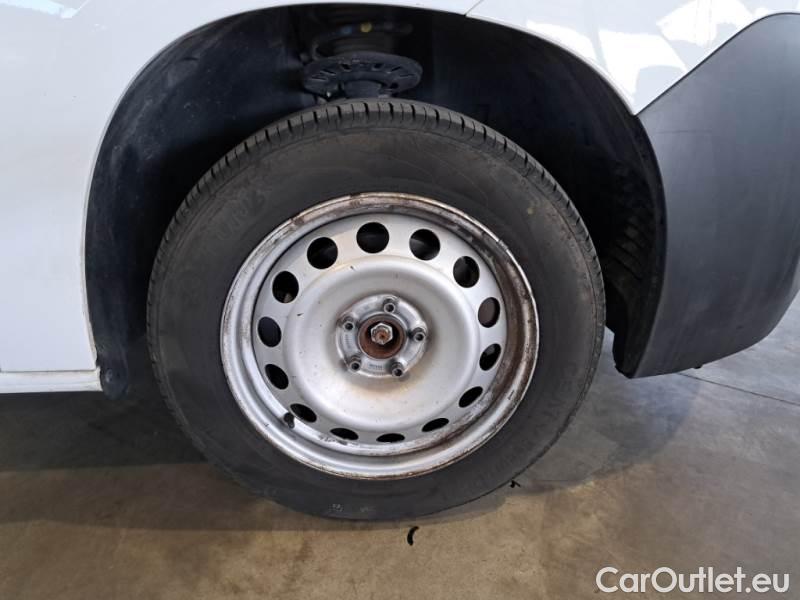 Peugeot  Partner PEUGEOT  / 2018 / 4P / VETT. FURGONATA L2 BLUEHDI 100CV PREMIUM #93