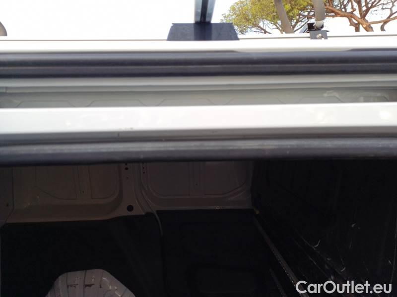 Peugeot  Partner PEUGEOT  / 2018 / 4P / VETT. FURGONATA L1 BLUEHDI 100CV PREMIUM #142