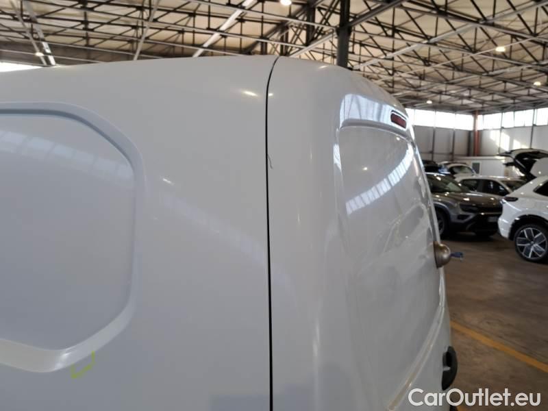 Peugeot  Partner PEUGEOT  / 2018 / 4P / VETT. FURGONATA L2 BLUEHDI 100CV PREMIUM #73