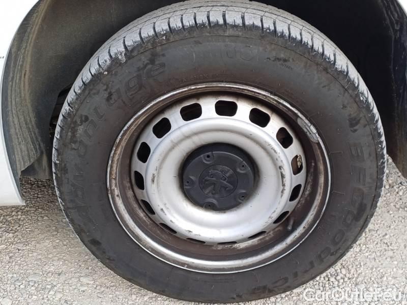 Peugeot  Partner PEUGEOT  / 2018 / 4P / VETT. FURGONATA L1 BLUEHDI 100CV PREMIUM #17