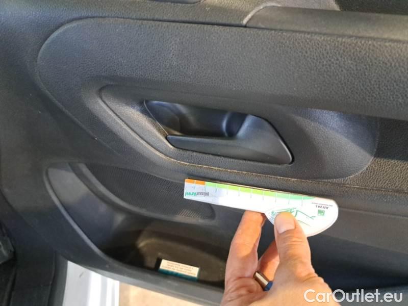 Peugeot  Partner PEUGEOT  / 2018 / 4P / VETT. FURGONATA L2 BLUEHDI 100CV PREMIUM #132