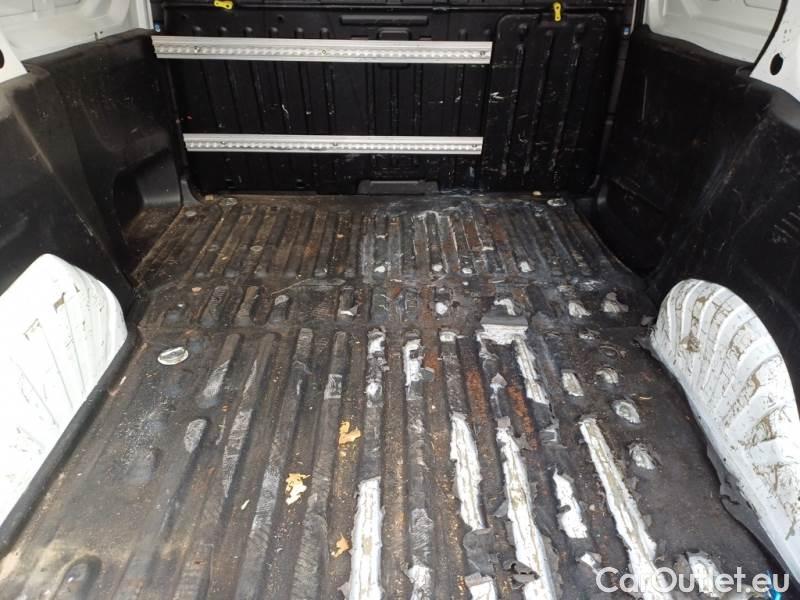 Peugeot  Partner PEUGEOT  / 2018 / 4P / VETT. FURGONATA L1 BLUEHDI 100CV PREMIUM #120