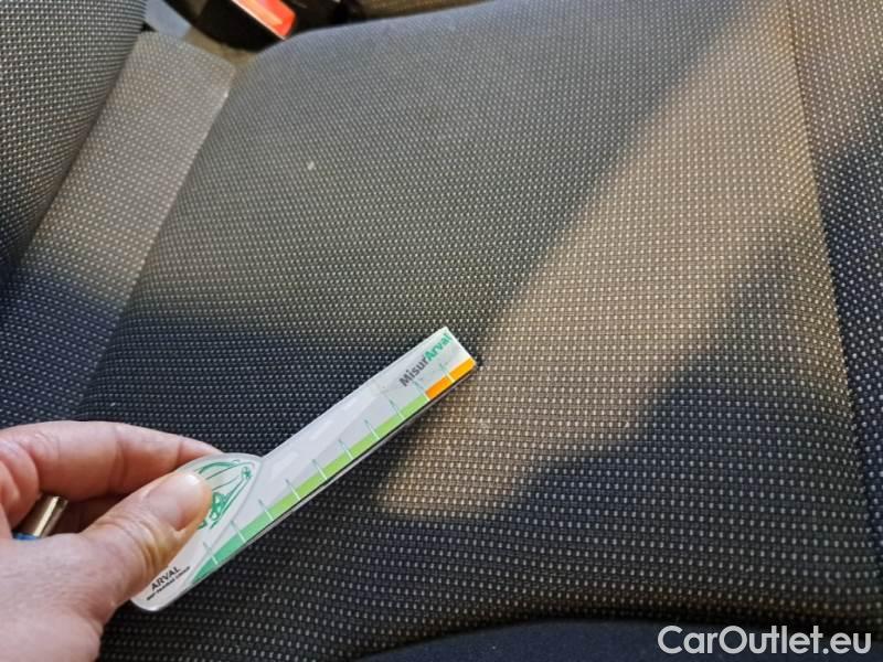 Peugeot  Partner PEUGEOT  / 2018 / 4P / VETT. FURGONATA L2 BLUEHDI 100CV PREMIUM #137