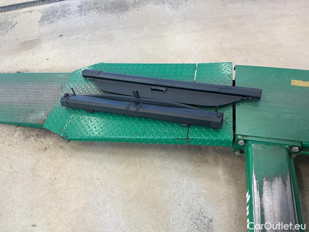 Bmw  Serie 3 330e xDrive Touring Drag HiFi Rattvärme #17