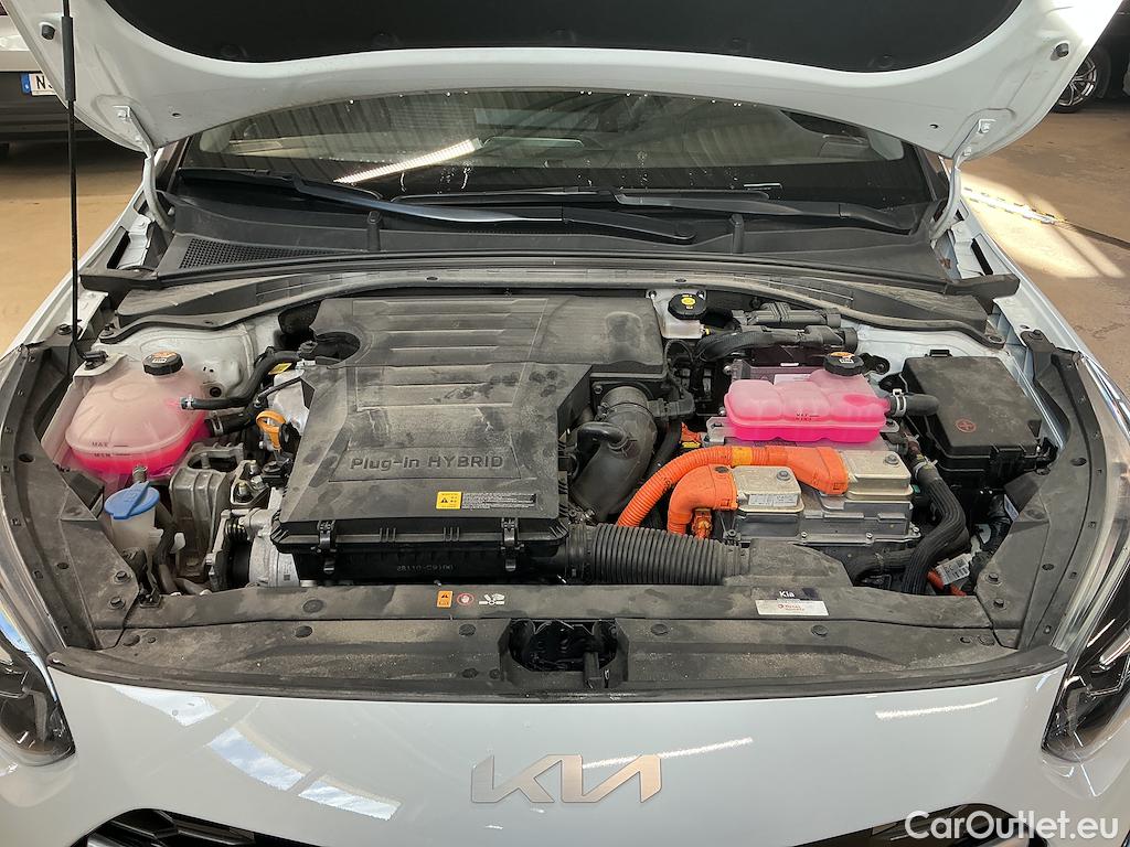 KIA  Cee'd SW Plug-In Advance #15