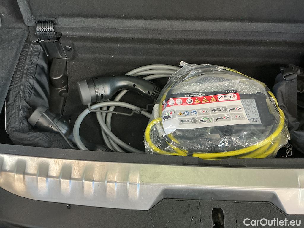 Bmw  Serie 3 330e xDrive Touring Drag HiFi Rattvärme #16