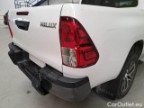  Toyota  Hilux TOYOTA  / 2016 / 4P / AUT.CABINA DOPPIA 2.4 D-4D DC 4WD EXECUTIVE A/T #78