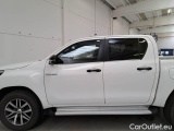  Toyota  Hilux TOYOTA  / 2016 / 4P / AUT.CABINA DOPPIA 2.4 D-4D DC 4WD EXECUTIVE A/T #95