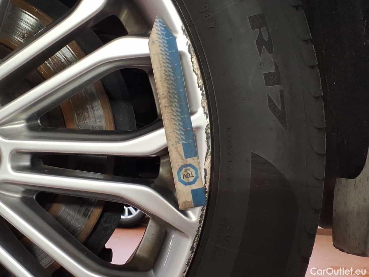 Ford  Mondeo Turnier 2.0 EcoBlue Aut. Titanium Automatic Diesel  9 #89