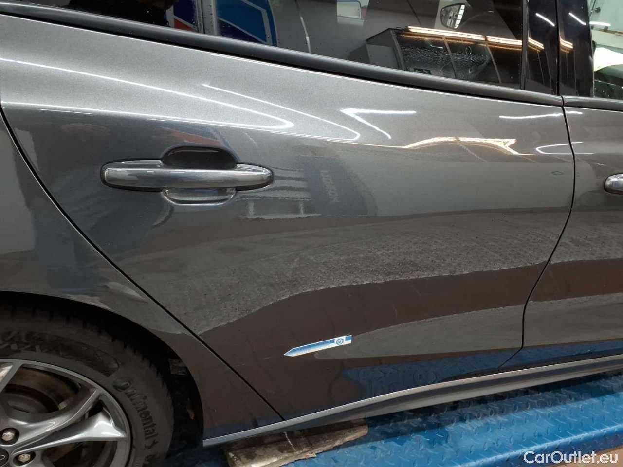 Ford  Focus Turnier 1.5 EcoBlue Start-Stopp-System Aut. ST-LINE Automatic Diesel  2 #42