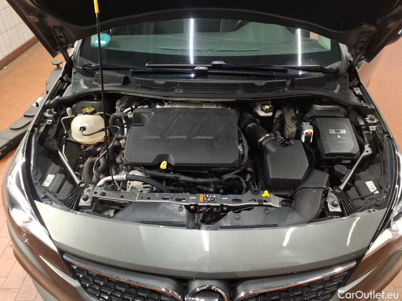 Opel  Astra 1.5 D Start/Stop Sports Tourer Automatik Business Elegance Automatic Diesel  11 #17