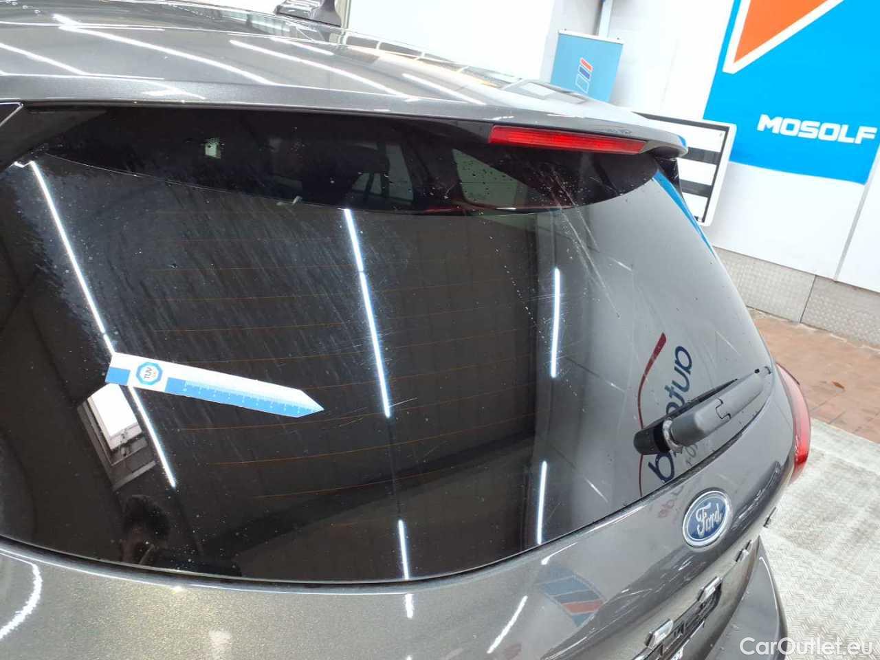 Ford  Focus Turnier 1.5 EcoBlue Start-Stopp-System Aut. ST-LINE Automatic Diesel  2 #44