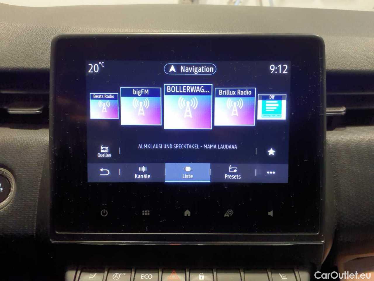 Renault  Clio TCe 90 Experience Manual Petrol  6 #21