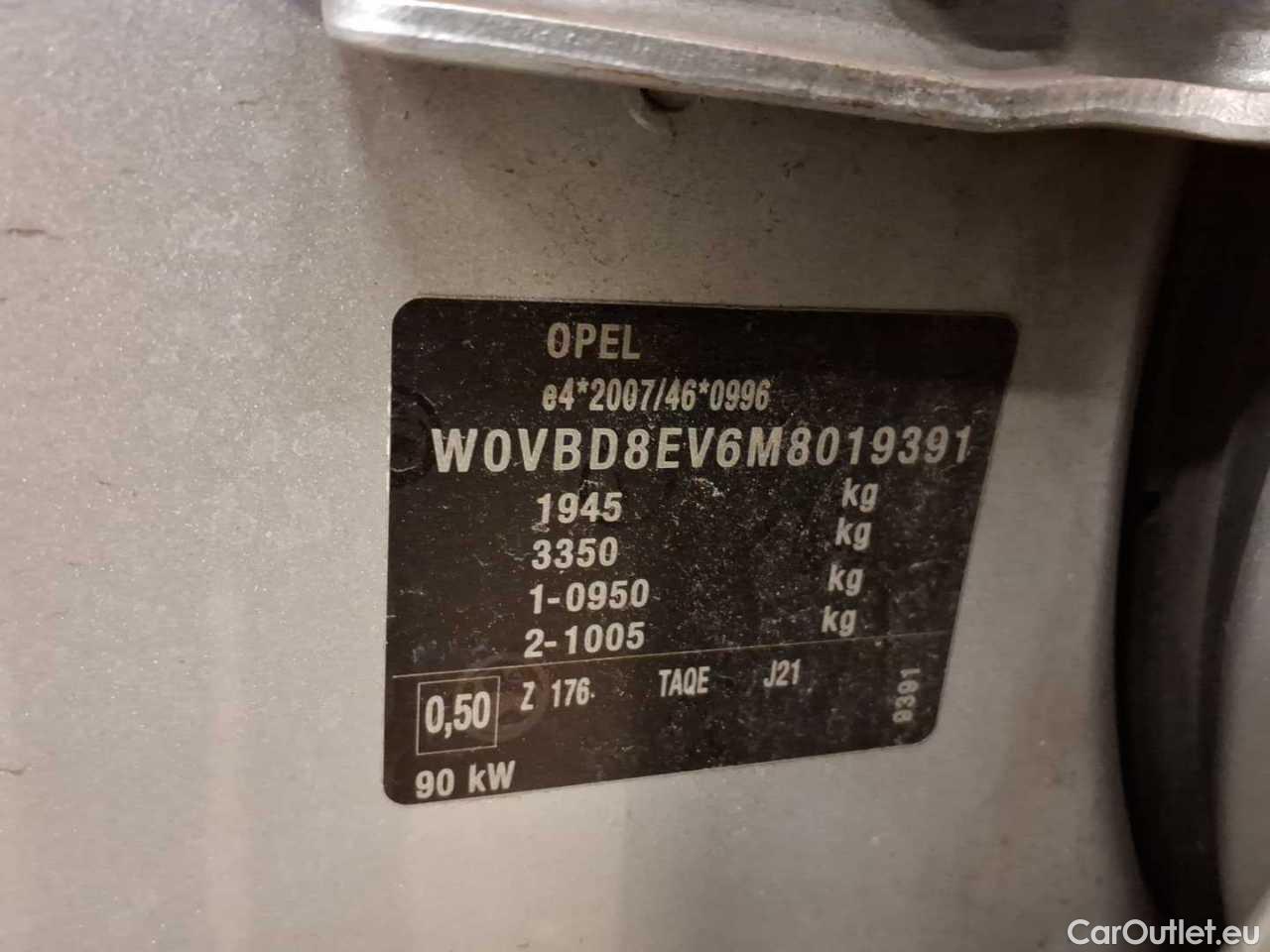 Opel  Astra 1.5 D Start/Stop Sports Tourer Edition Manual Diesel  12 #11