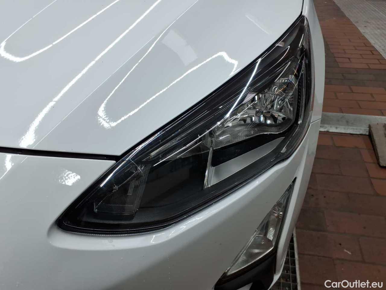 Ford  Focus Turnier 1.5 EcoBlue Start-Stopp-System TITANIUM Manual Diesel  10 #22