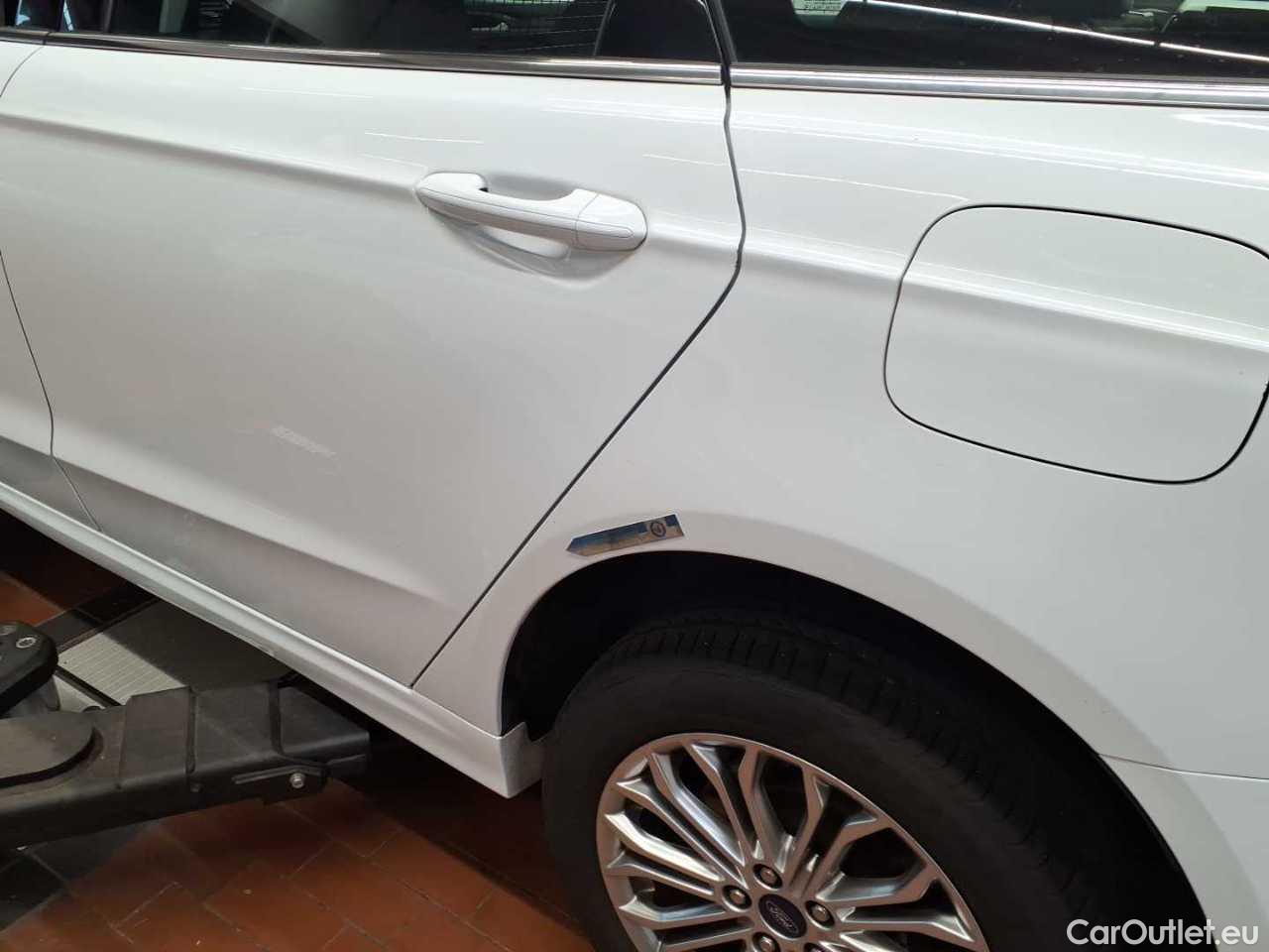 Ford  Mondeo Turnier 2.0 EcoBlue Aut. Titanium Automatic Diesel  9 #60