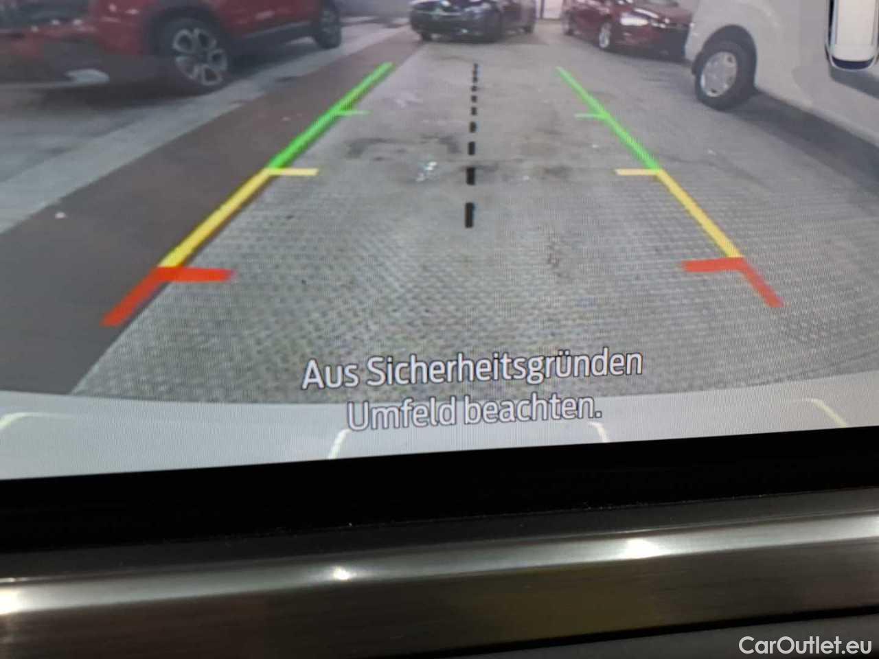 Ford  Focus Turnier 1.5 EcoBlue Start-Stopp-System TITANIUM Manual Diesel  10 #16