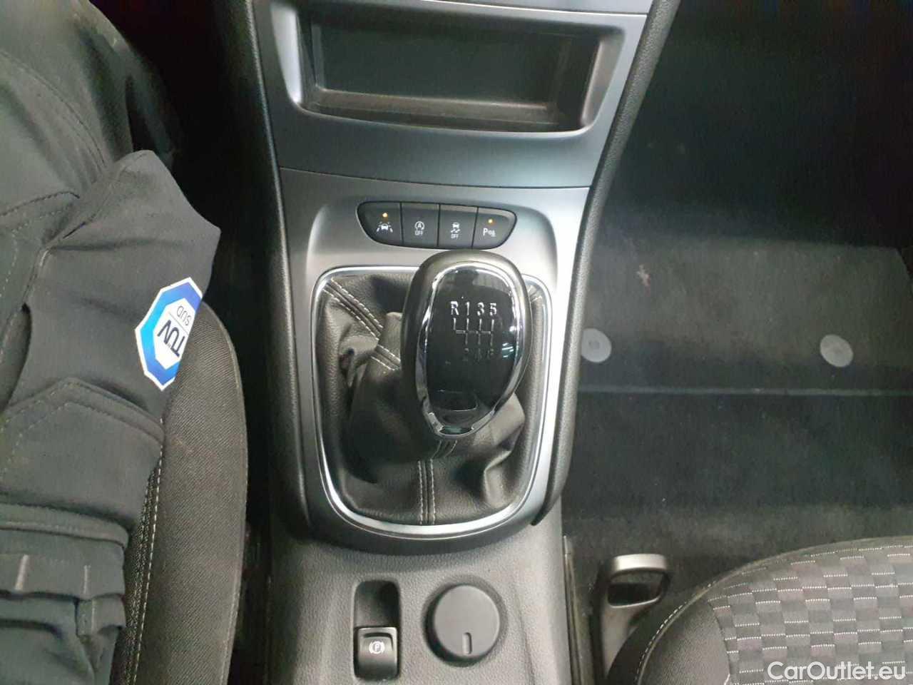 Opel  Astra 1.5 D Start/Stop Sports Tourer Business Edition Manual Diesel  4 #15