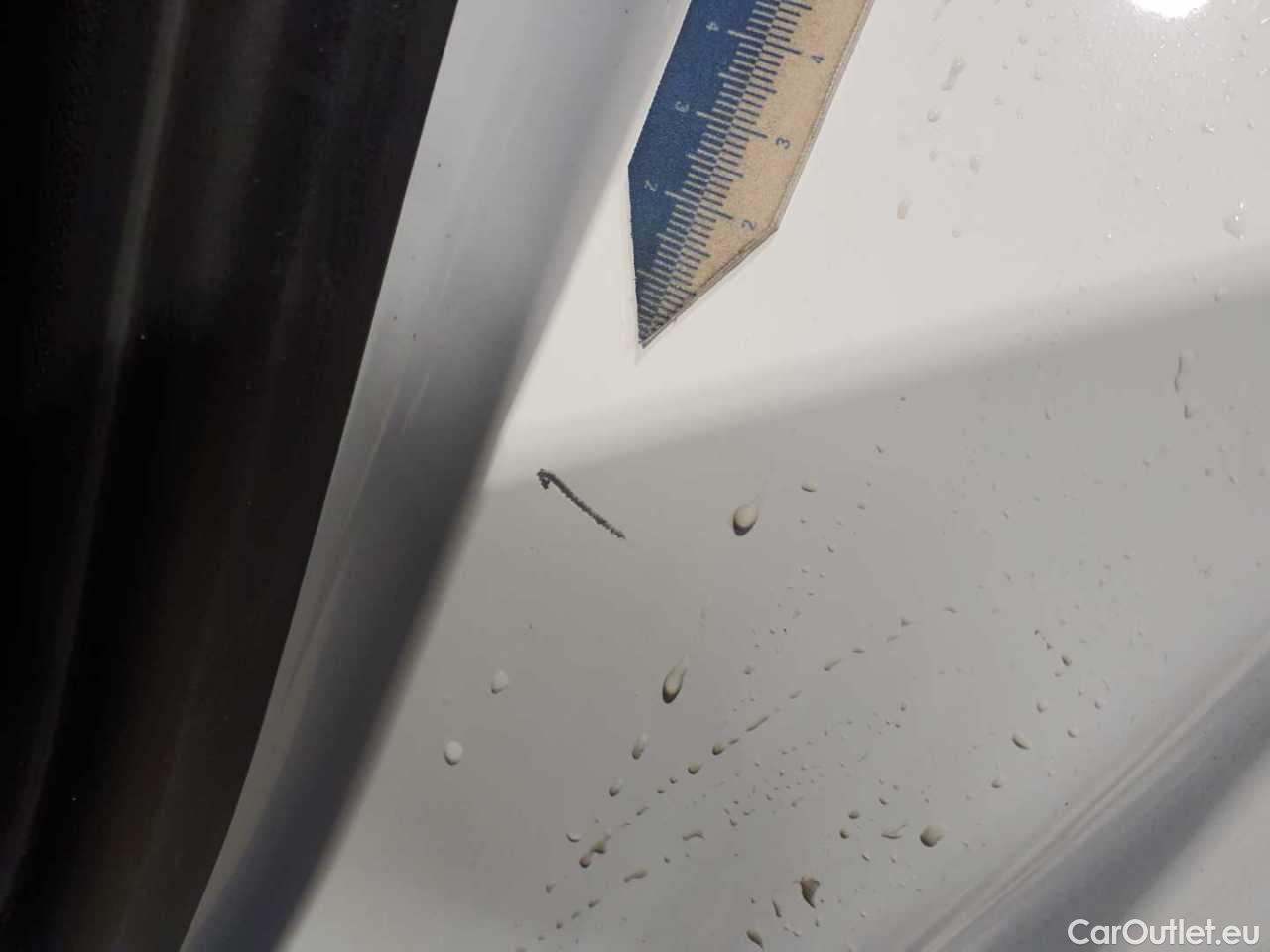 Renault  Clio TCe 90 Experience Manual Petrol  6 #30