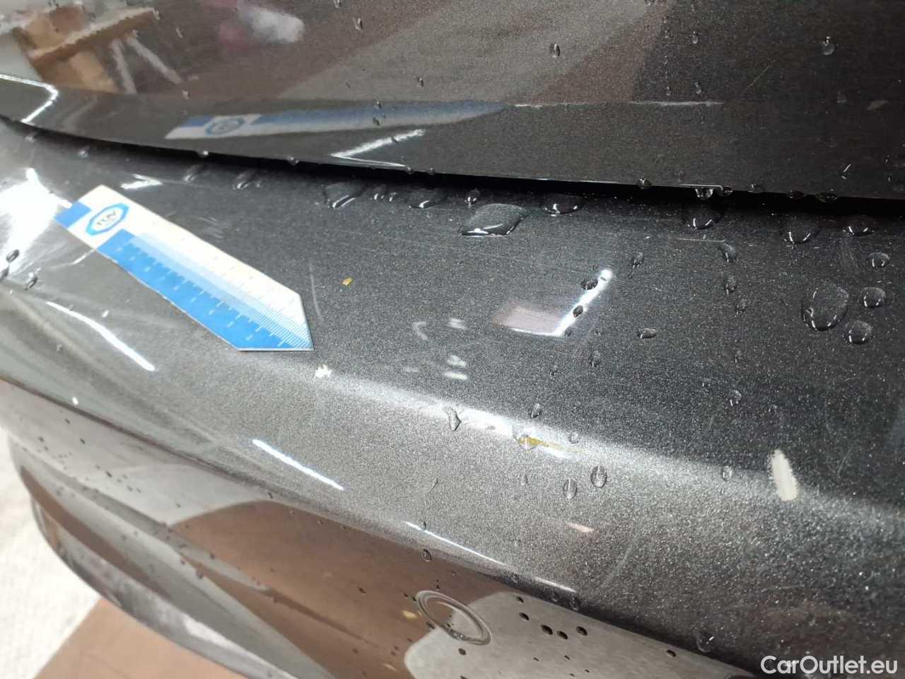 Ford  Focus Turnier 1.5 EcoBlue Start-Stopp-System Aut. ST-LINE Automatic Diesel  2 #52