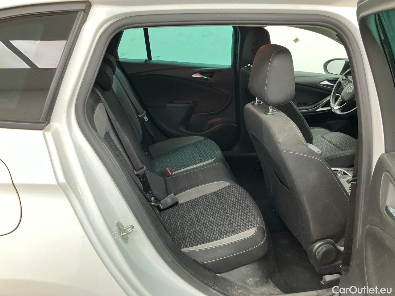 Opel  Astra 1.5 D Start/Stop Sports Tourer Business Edition Manual Diesel  4 #9