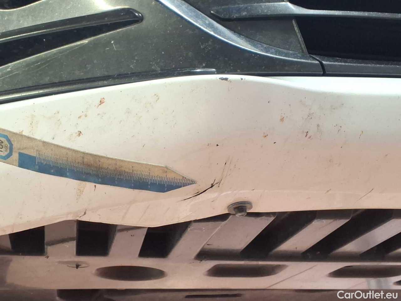 Ford  Mondeo Turnier 2.0 EcoBlue Aut. Titanium Automatic Diesel  9 #36