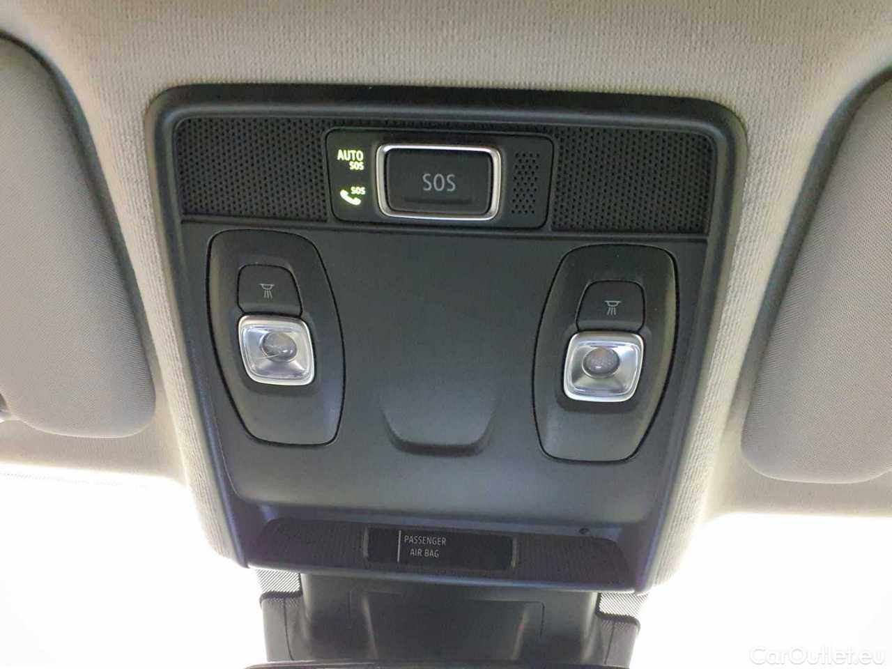 Renault  Clio TCe 90 Experience Manual Petrol  6 #19