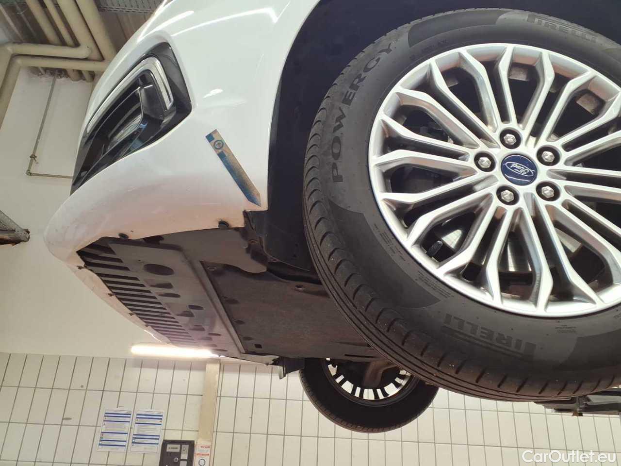 Ford  Mondeo Turnier 2.0 EcoBlue Aut. Titanium Automatic Diesel  9 #75