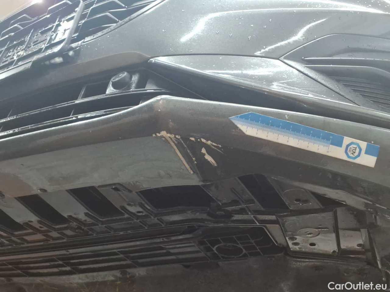 Ford  Focus Turnier 1.5 EcoBlue Start-Stopp-System Aut. ST-LINE Automatic Diesel  2 #56