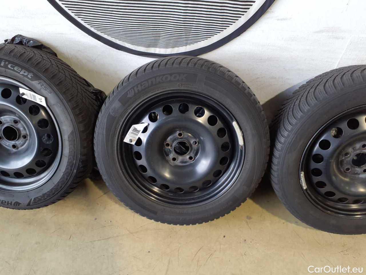 Opel  Astra 1.5 D Start/Stop Sports Tourer Business Elegance Manual Diesel  1 #44