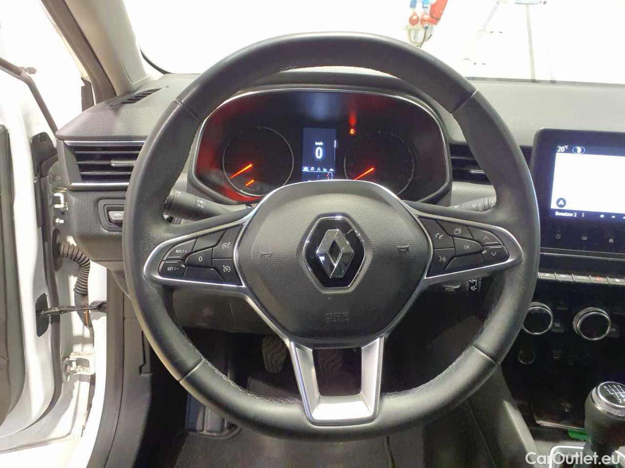 Renault  Clio TCe 90 Experience Manual Petrol  6 #17