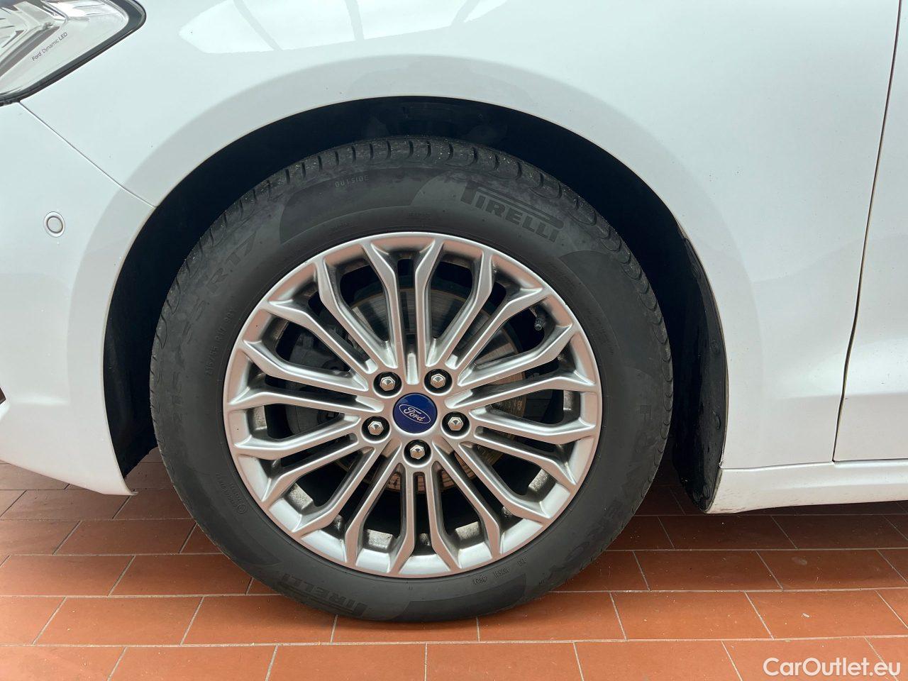 Ford  Mondeo Turnier 2.0 EcoBlue Aut. Titanium Automatic Diesel  9 #10