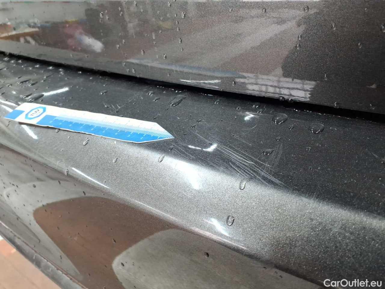 Ford  Focus Turnier 1.5 EcoBlue Start-Stopp-System Aut. ST-LINE Automatic Diesel  2 #51