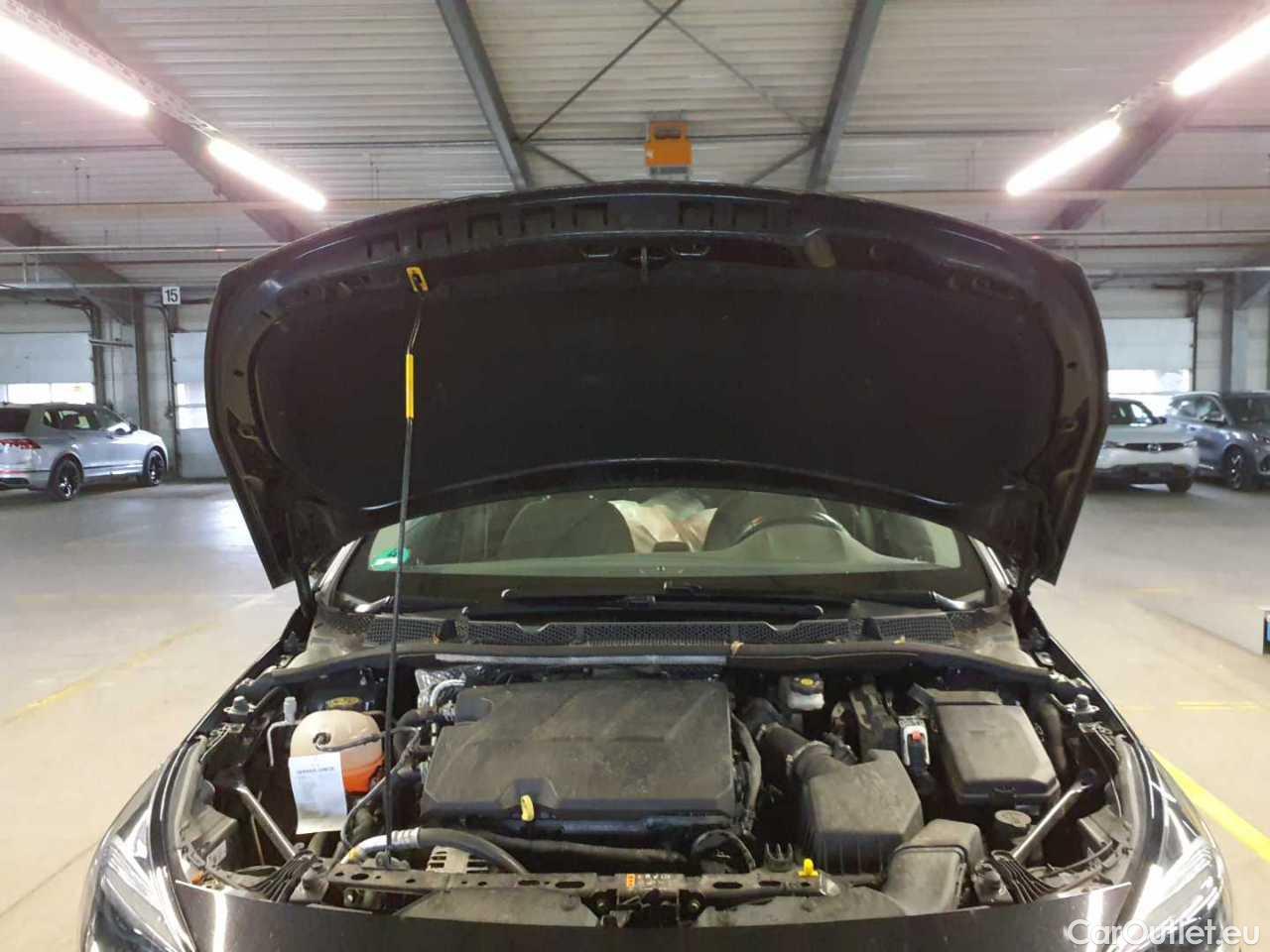 Opel  Astra 1.5 D Start/Stop Edition Manual Diesel  7 #23