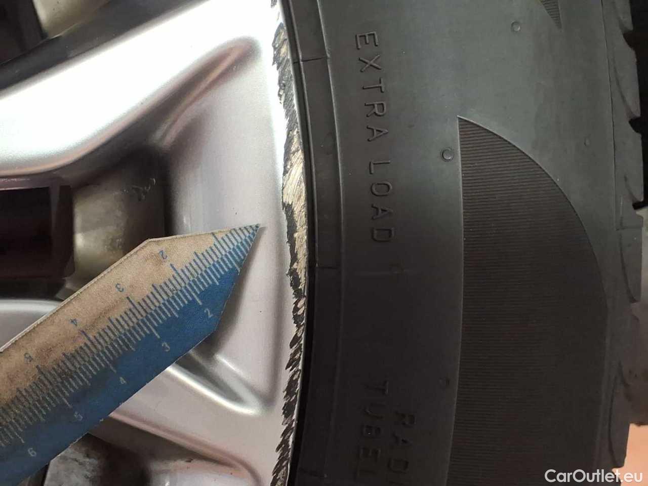 Ford  Mondeo Turnier 2.0 EcoBlue Aut. Titanium Automatic Diesel  9 #76