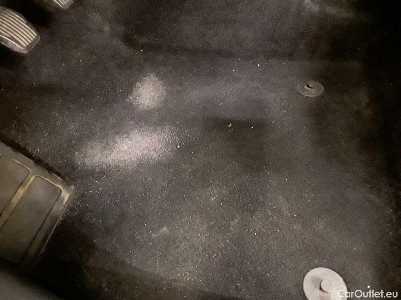 Ford  Focus Turnier 1.5 EcoBlue Start-Stopp-System TITANIUM Manual Diesel  27 #29